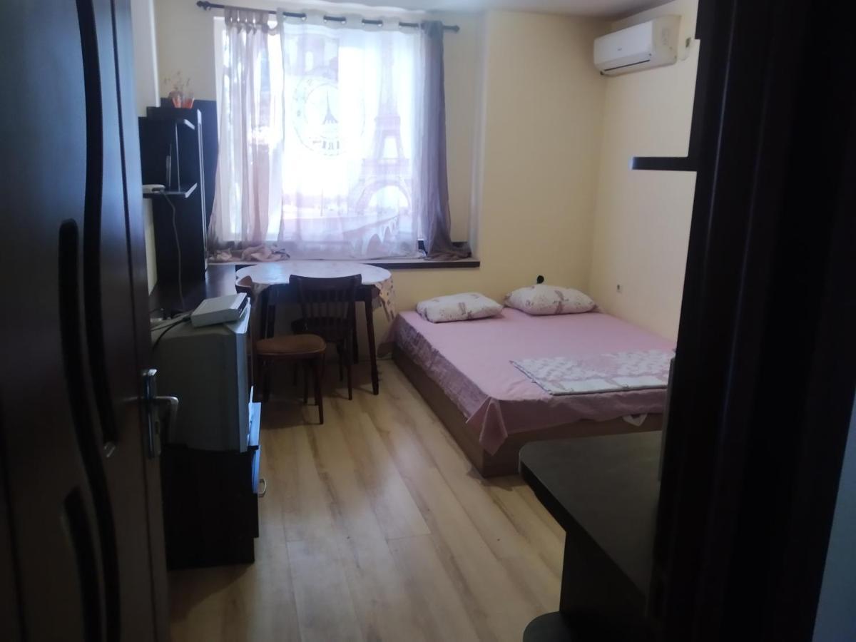 Apartmen Xan Malamir Varna Extérieur photo